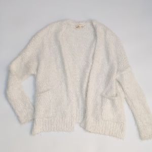 Hollister white fuzzy sherpa cardigan xs small
